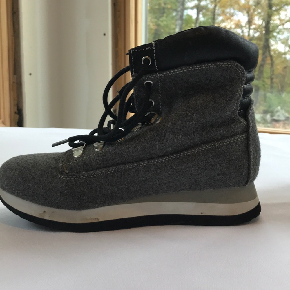 Joe Boxer Boots - Picture 2 of 5